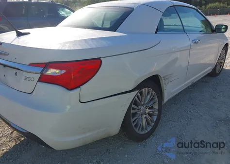 2012 Chrysler 200 Limited from USA, damaged, VIN 1C3BCBFG2CN284811